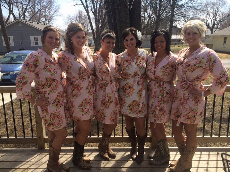 Pink Floral Posy Robes for bridesmaids | Getting Ready Bridal Robes