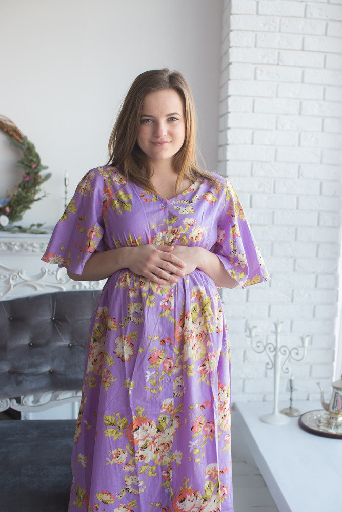 Mommies in Lilac Maternity Kaftans