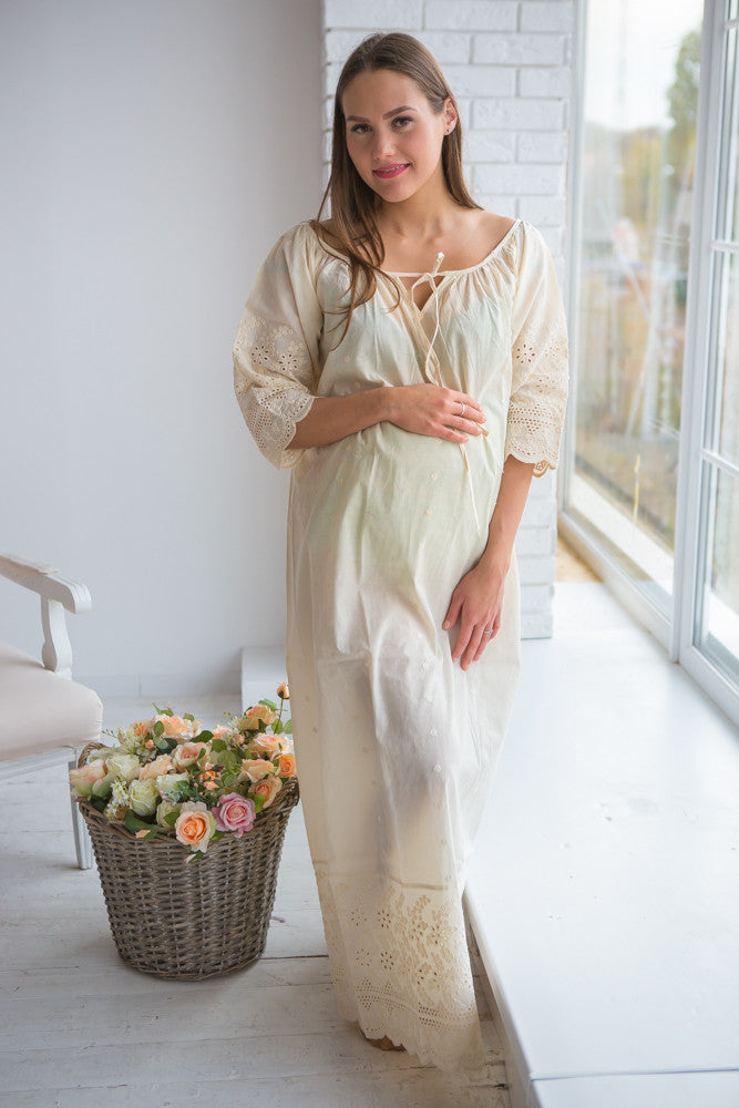 Mommies in Ivory Eyelet Night Gowns