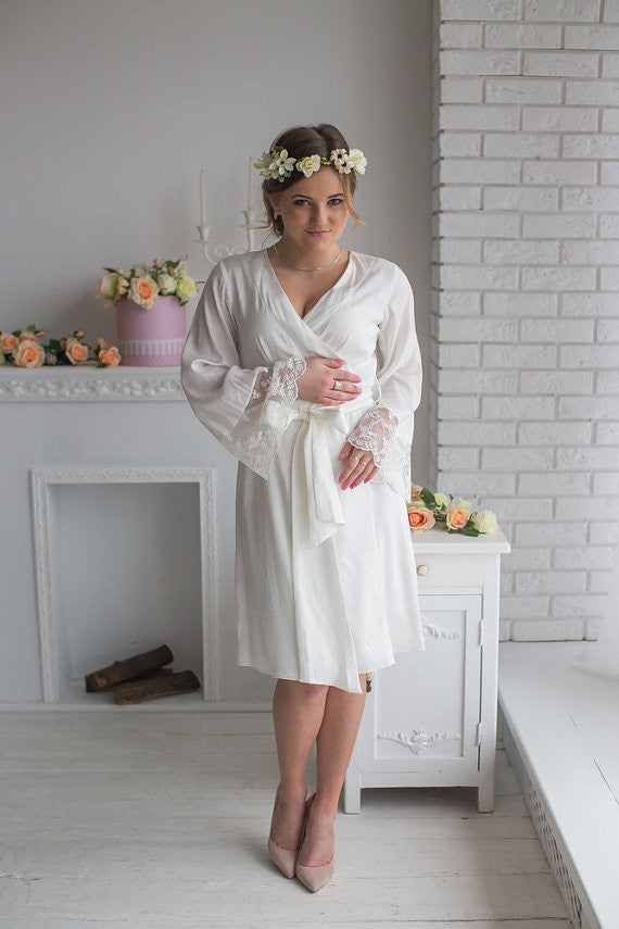 Lace Trimmed Bridal Robe in Tiny Flowers Lace Cuffs – robesbysilkandmore