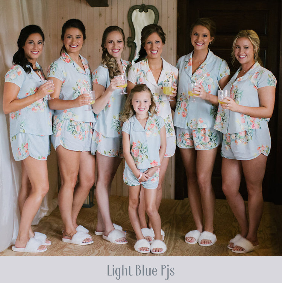 Shades of Blue and Green Notched Collar Style PJs in Dreamy Angel Song Pattern