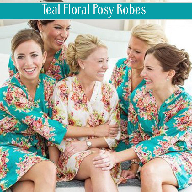 Set of 5 Bridesmaids Roes in White Floral Posy- Floral wedding Robes 