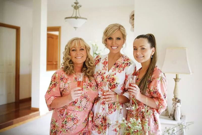 Coral Floral Posy Robes for bridesmaids | Getting Ready Bridal Robes